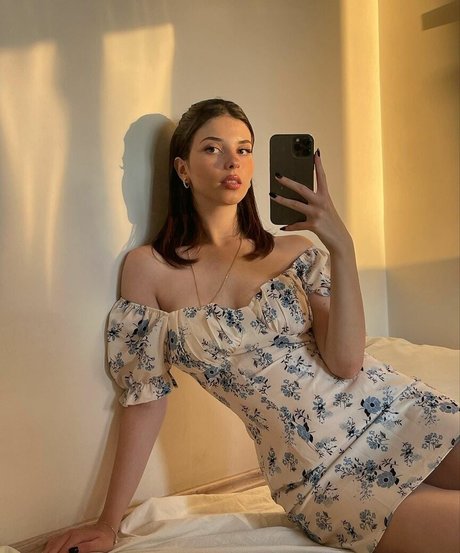 melisayamac art model galleries