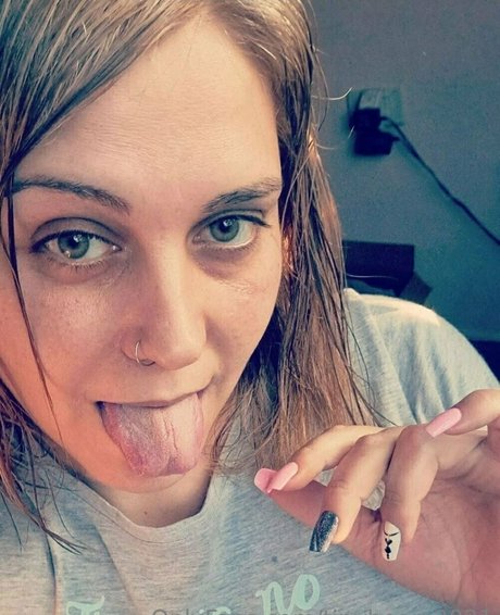 tinyboom2021 star nude pic