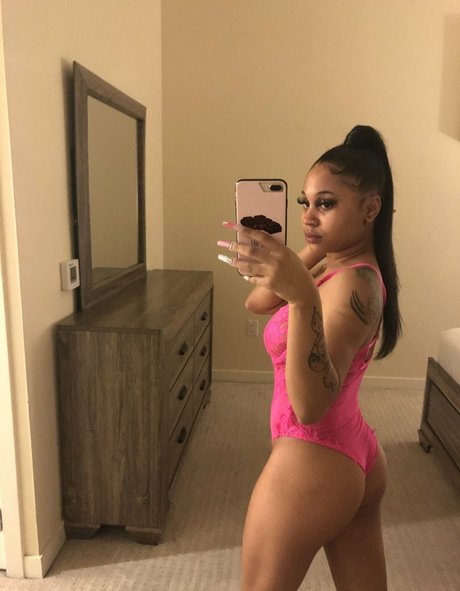 officiallyariaa star sex photo