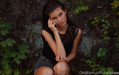 nicolefreee pornstar adult gallery