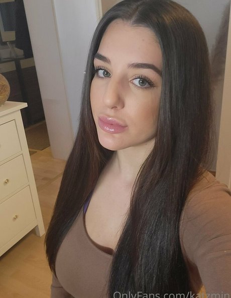 katzmin pornographic actress picture