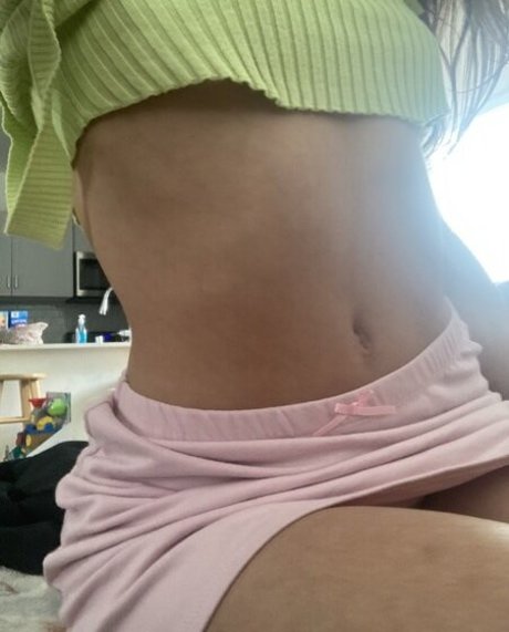 Monica Burns model hd gallery