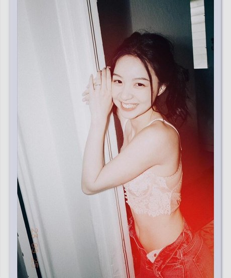 Helenhmy Profile pic