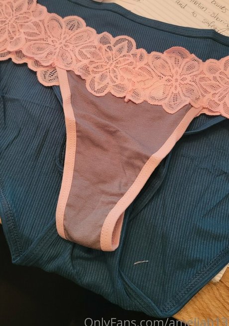 ameliab13 star hot image