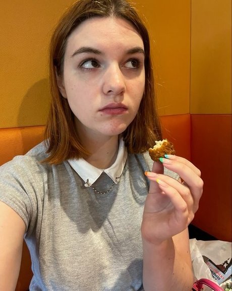 Sarah Z sex star photos