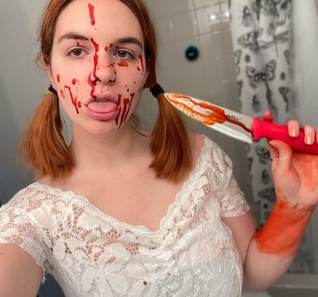 Sarah Z star art pic