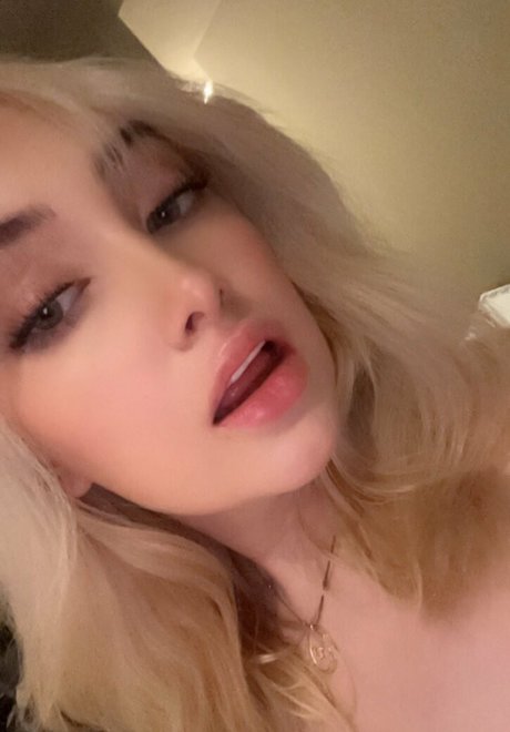 Moosuki actress photos