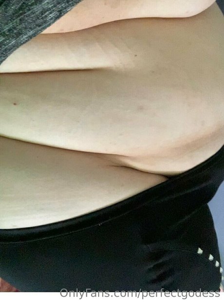 perfectgodess model hot images