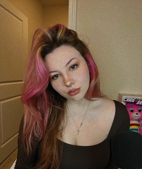 Kendi Ken ASMR pornstar free pictures