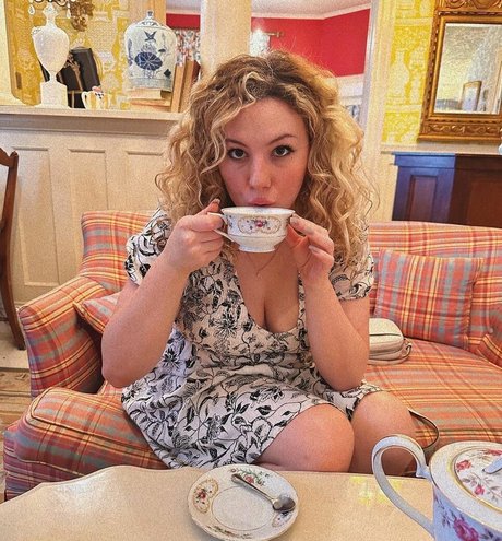 Kendi Ken ASMR top pornstar img