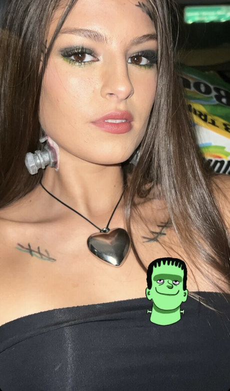 Darianka xxx model picture