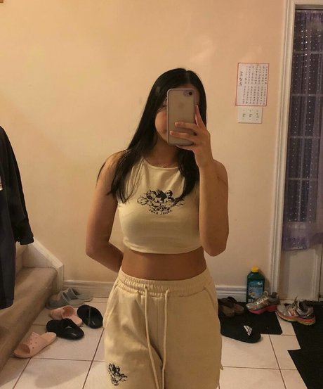 queenbaddii model nudes image