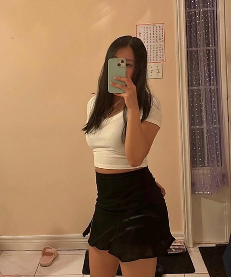 queenbaddii pornstar perfect image