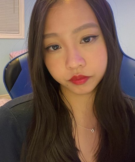 queenbaddii exclusive model archive