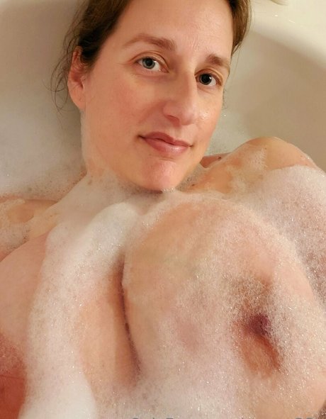 stacey38g nude actress archive