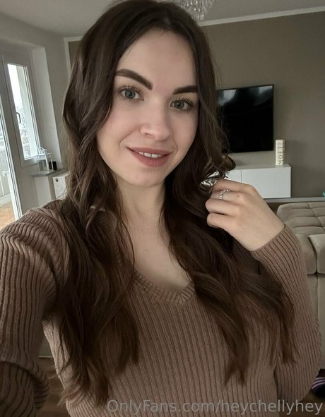 heychellyhey actress galleries