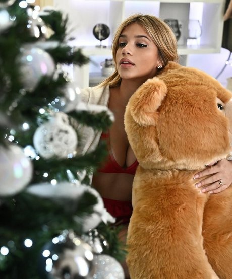 Alice De Bortoli star pornographic image