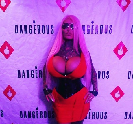 Kacey Diamonds hot pornstar images