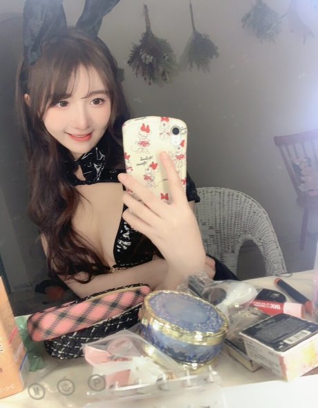 AkatsukiRei star naked galleries