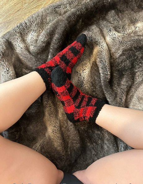 fingers toes soles free star pics