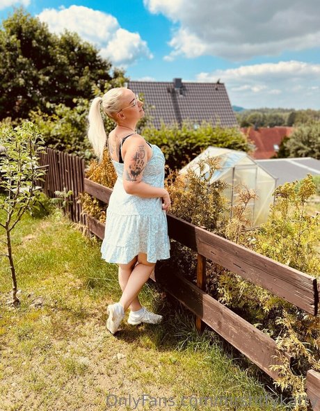 mrstittykatty model exclusive gallery