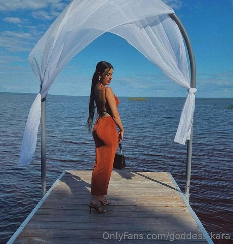 goddess kara model nude picture