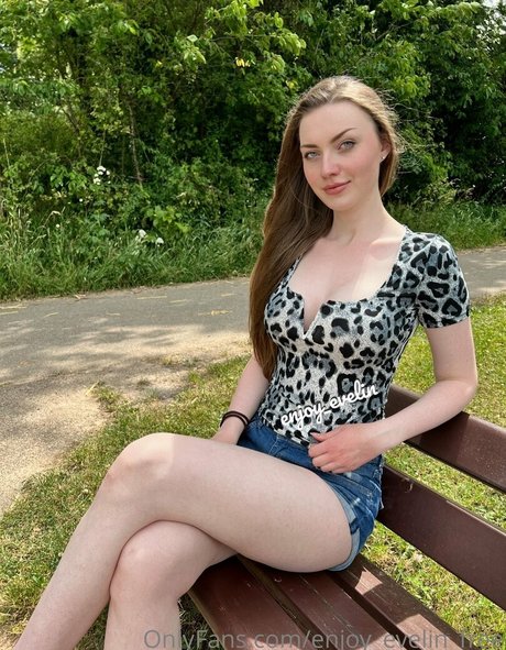 enjoy evelin free star pornographic images