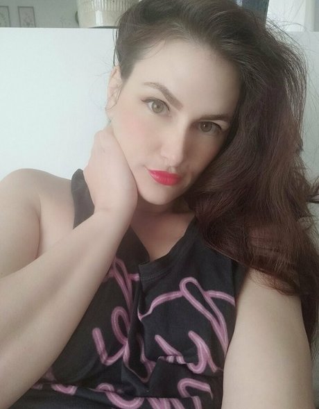 bellajuliafree pornstar adult pics