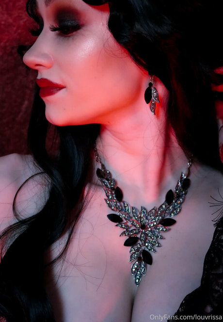 louvrissa pornstar beautiful photo