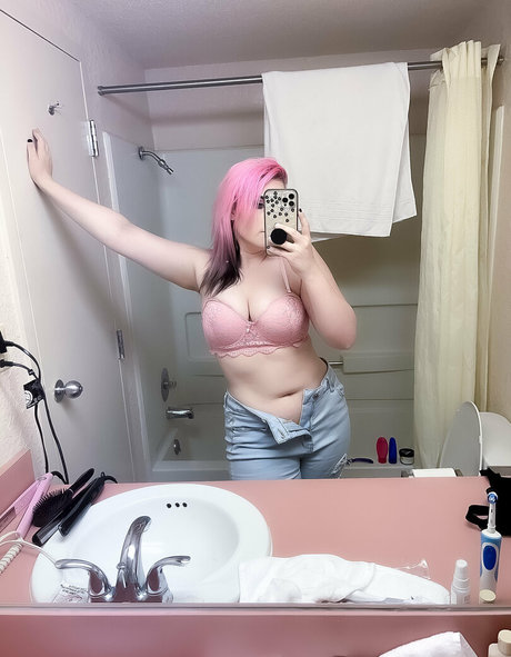 Maxalah star pretty image