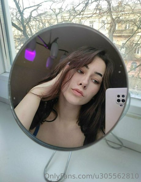 baby untouchable high quality model picture