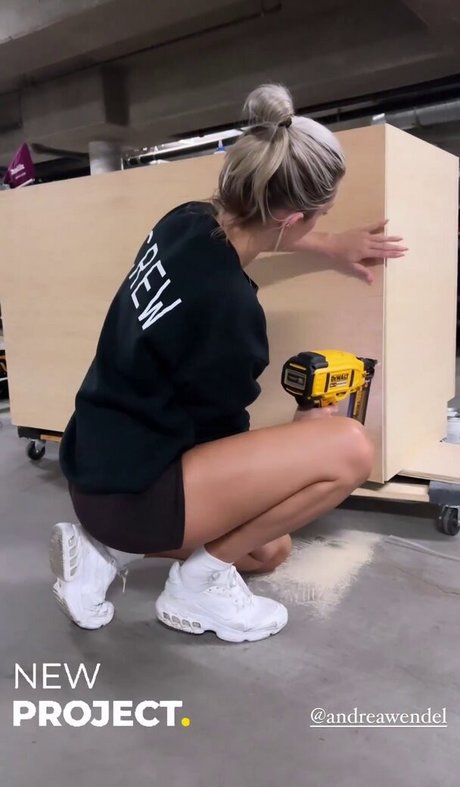 Andrea Wendel model free photos