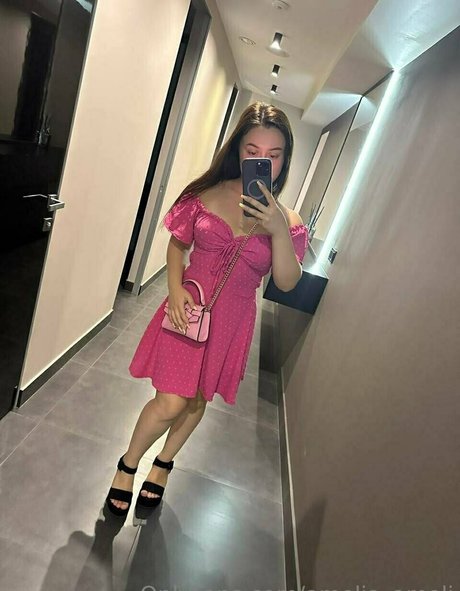 amelia ameli nude pornstar picture