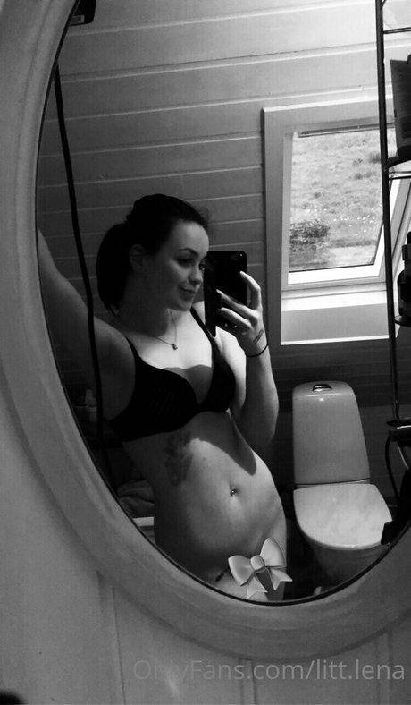 so lenaa Profile pic