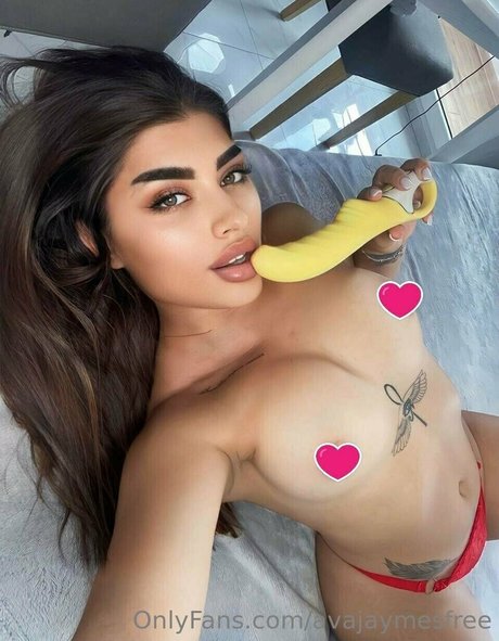 avajaymesfree nude pornstar image