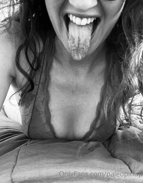 paleopinup pornstar pretty images