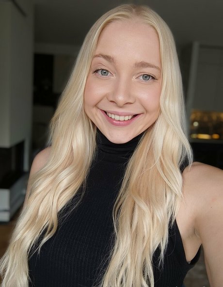 alora free pornstar hd gallery