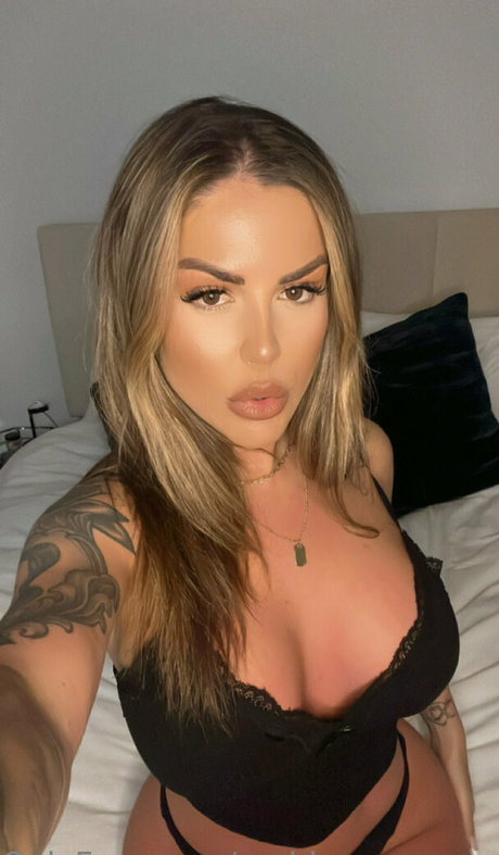 goddesscarmenxo best star pic