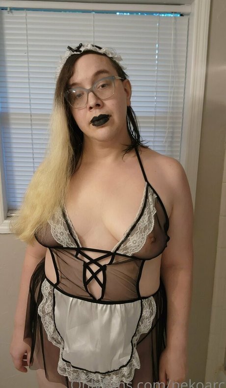 nekoarc hot actress pic