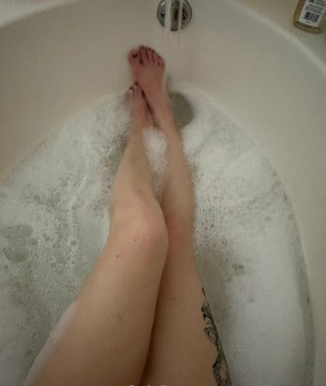 amelia blake star top img