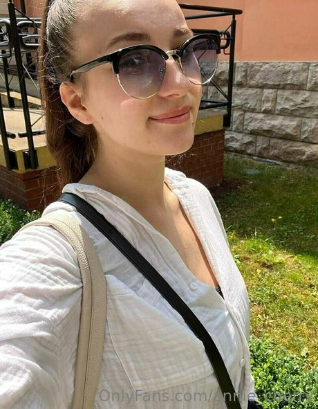 latina blowjob onlyfans free images