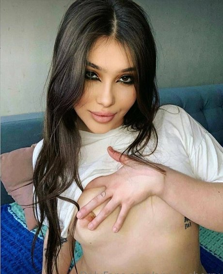 annie cherry top actress pictures