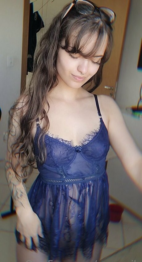 emma jh exclusive actress photos