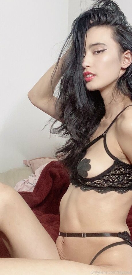 Tayszea model porn pics