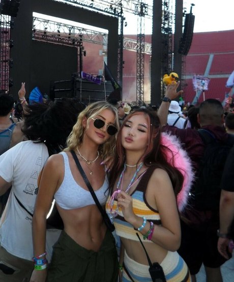 Annxhy sexy actress pictures