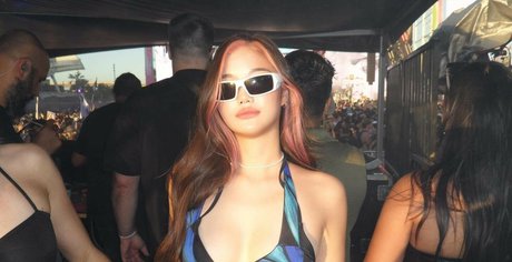 Annxhy hot actress pictures