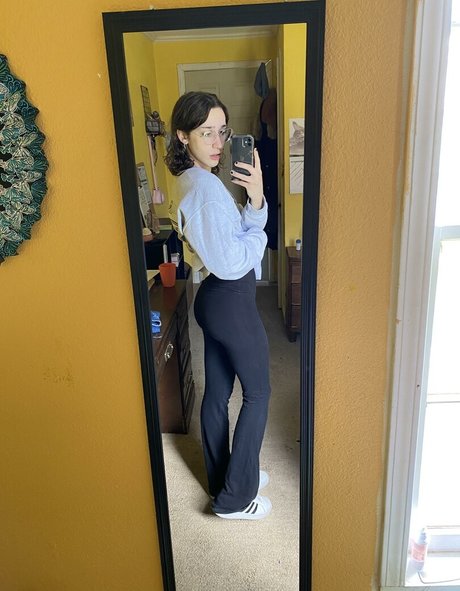 Taylor Hamilton sexy pornstar photo