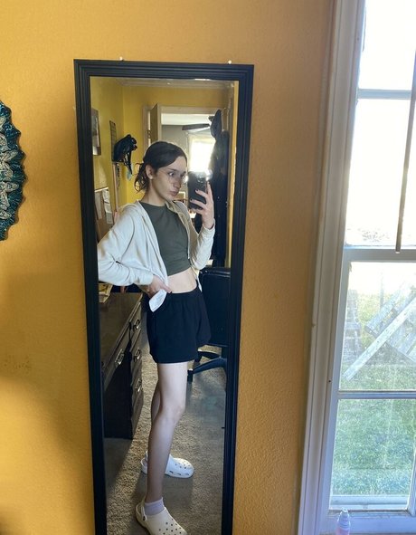 Taylor Hamilton star porn img