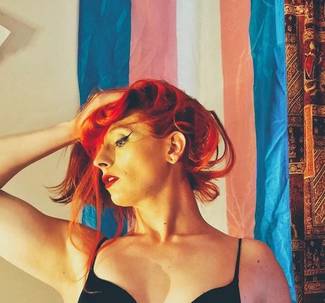 Dusk Rose erotic actress photos