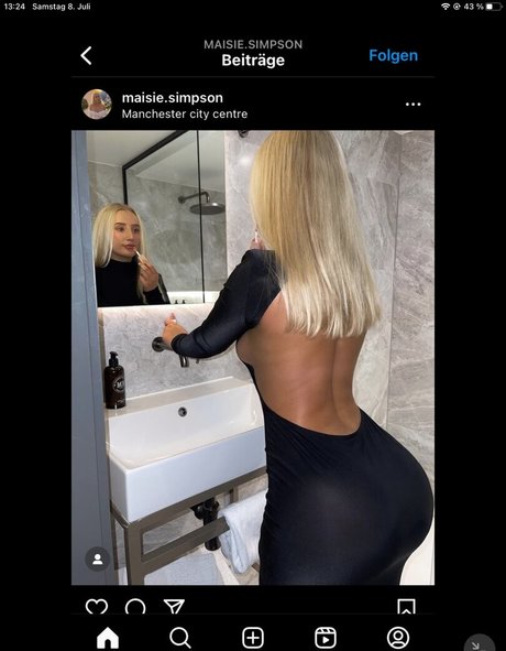 Maisie Simpson exclusive pornstar photos